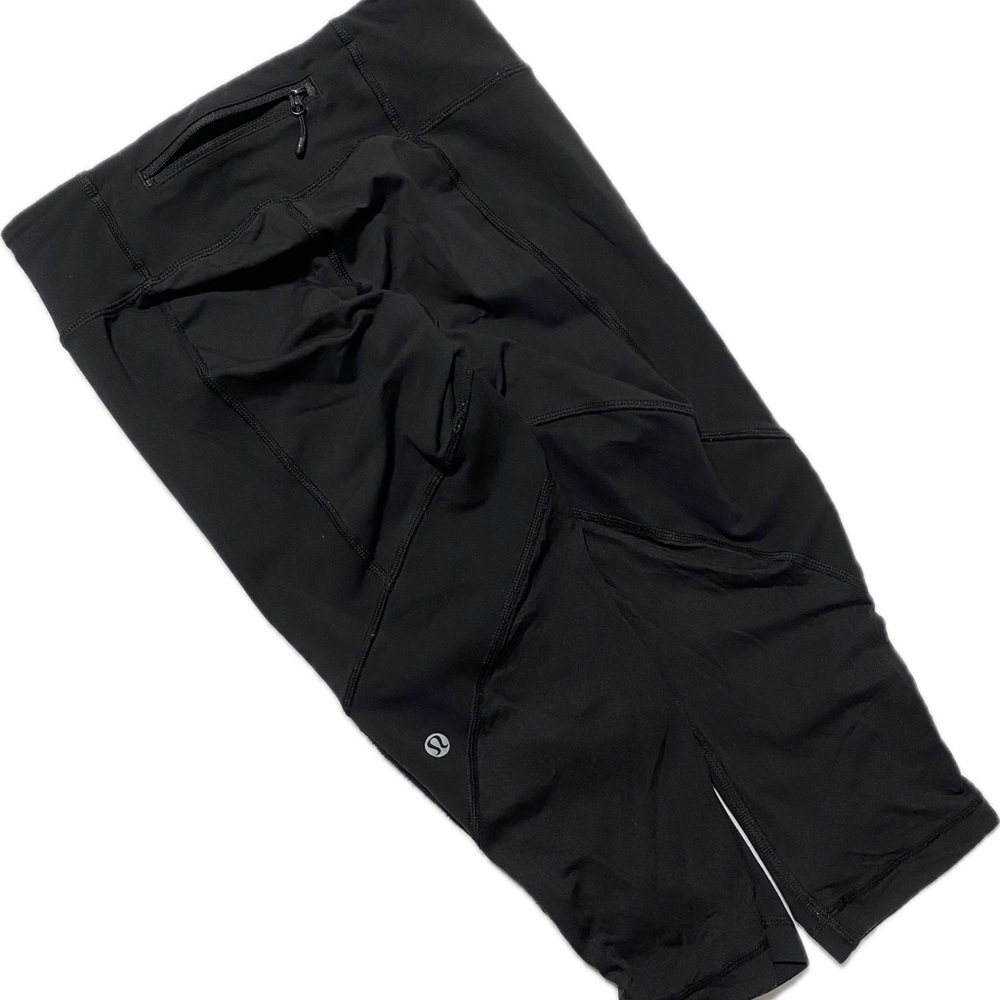 Lululemon Black Crop Athletic Leggings size 4